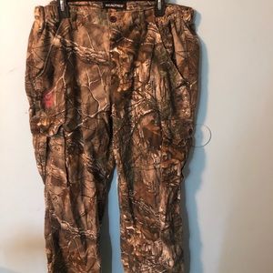 Woman’s Realtree Camo Pants